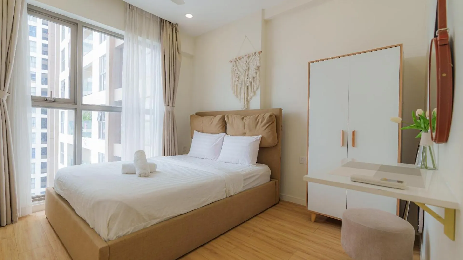 Millennium Luxury Apartment With Central Location Ho Chi Minh City