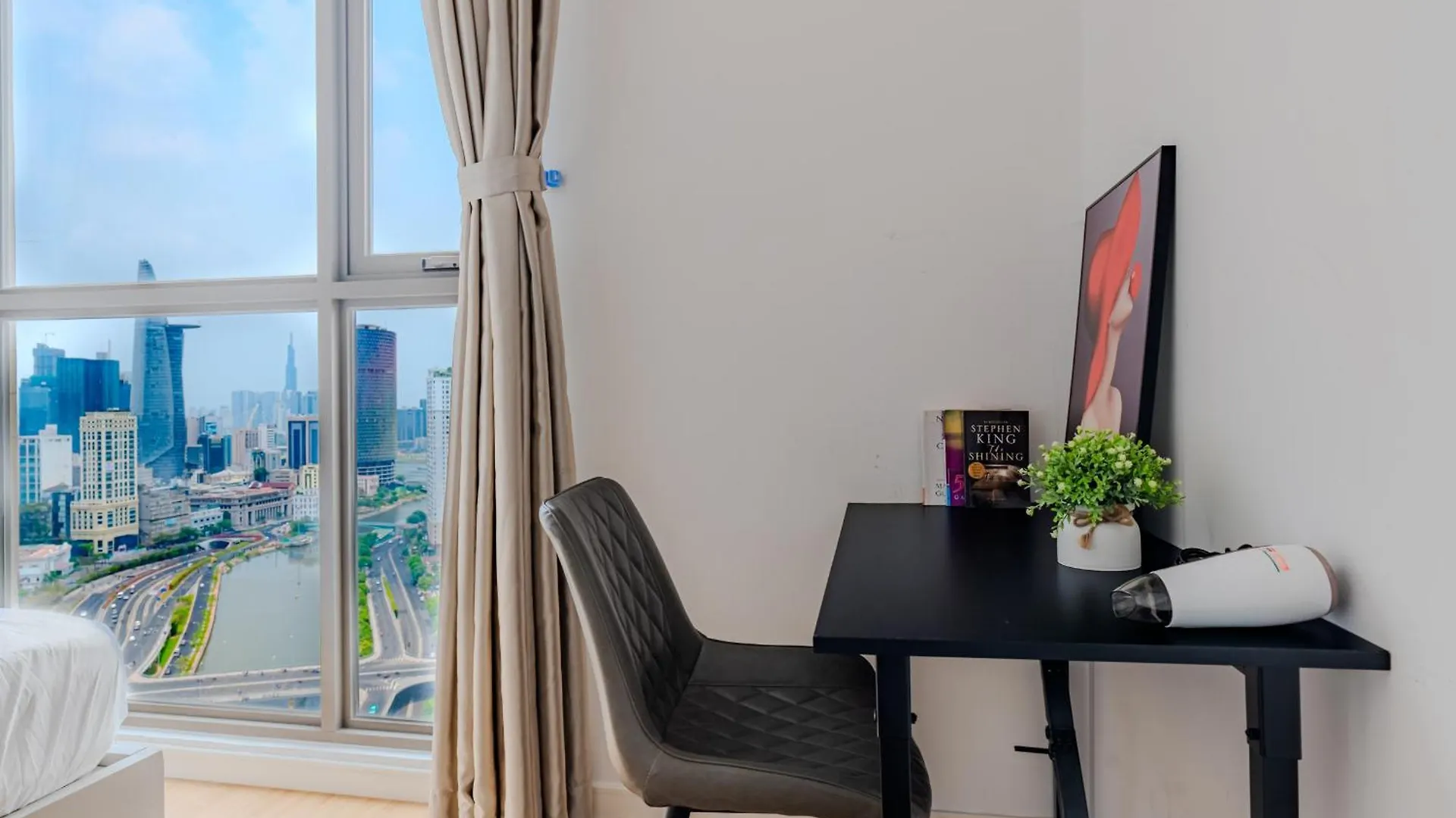 Millennium Luxury Apartment With Central Location Ho Chi Minh City