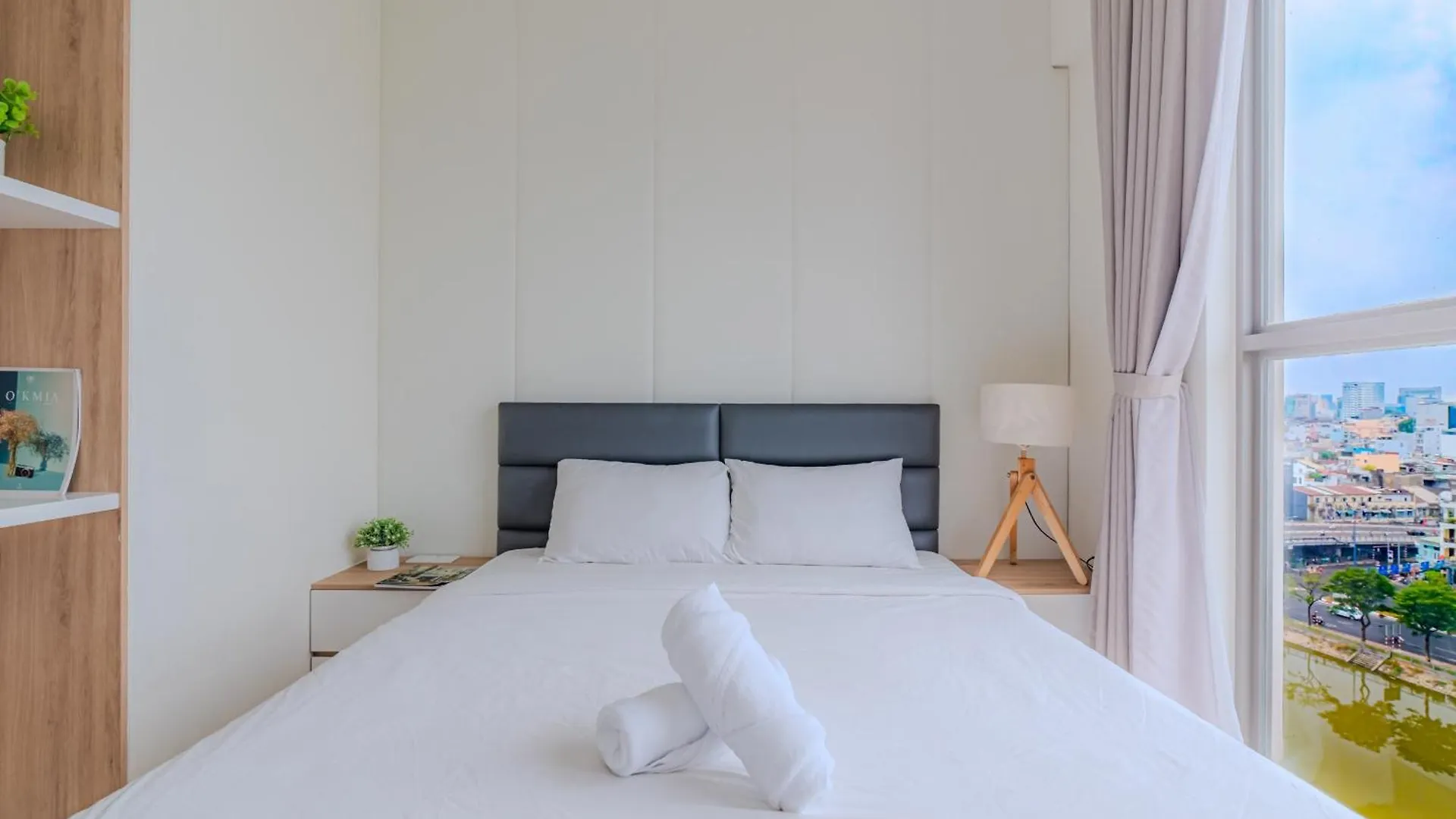 Millennium Luxury Apartment With Central Location Ho Chi Minh City