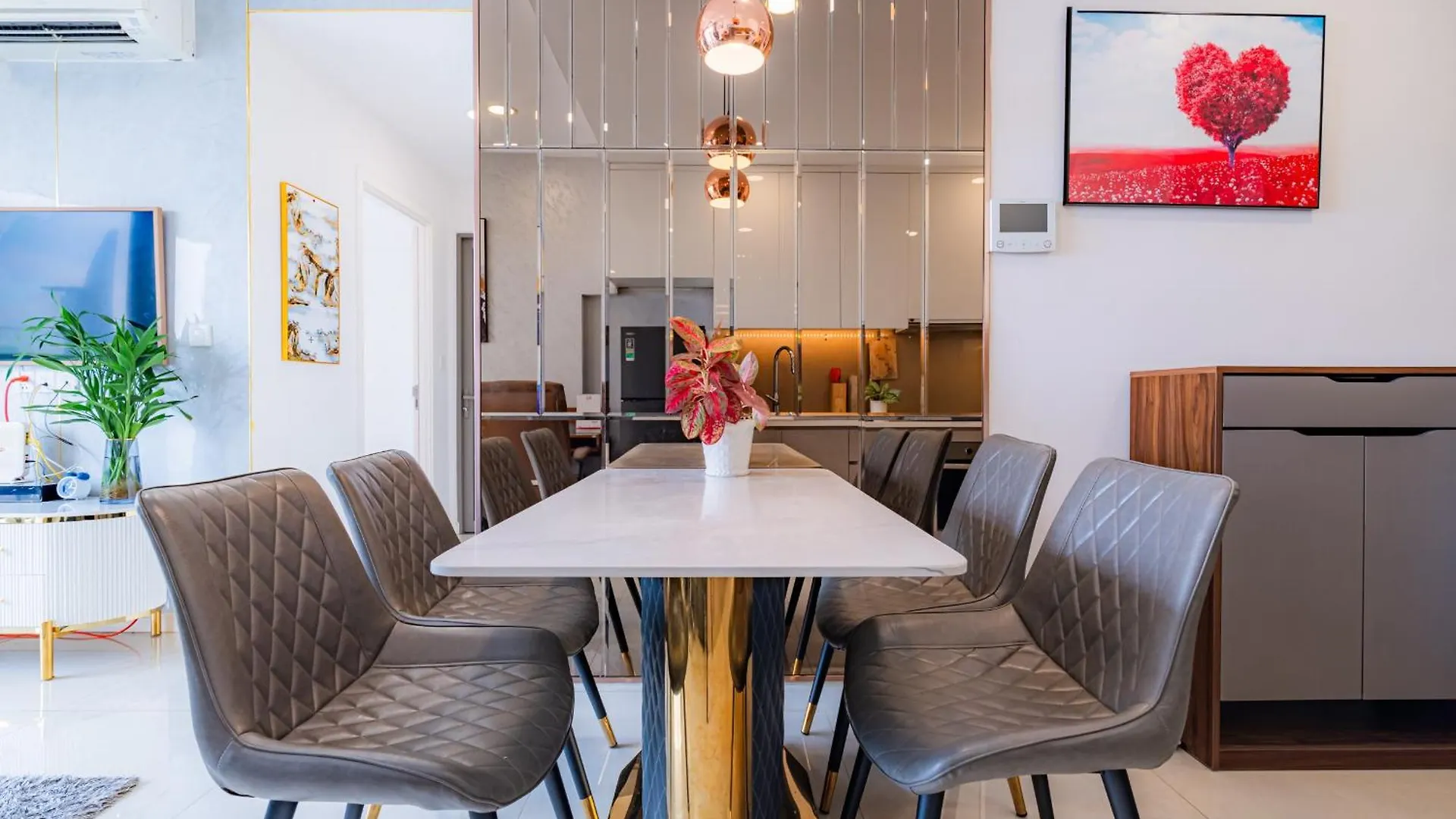 Millennium Luxury Apartment With Central Location Ho Chi Minh City